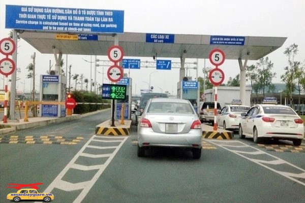gọi xe taxi sân bay nội bài